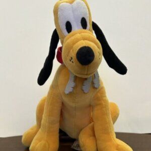 Disney Parks Pirates Of The Caribbean Ride Pluto With Keys Plush